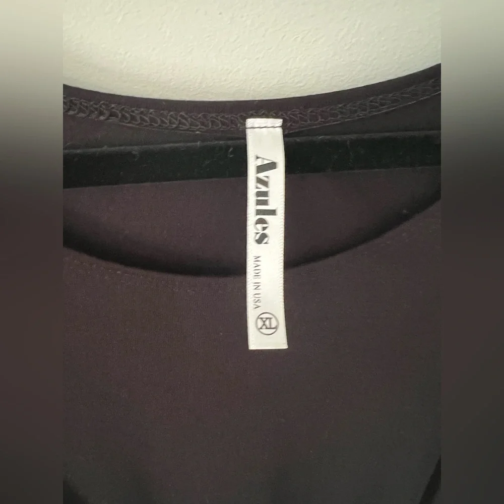 Azules Black Ruffle Hem Tunic Top - Picture 3 of 4